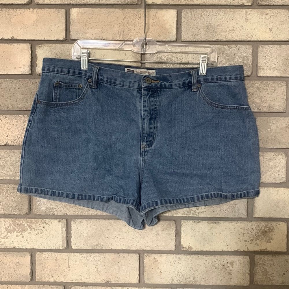 3for$20 jeans shorts size 18